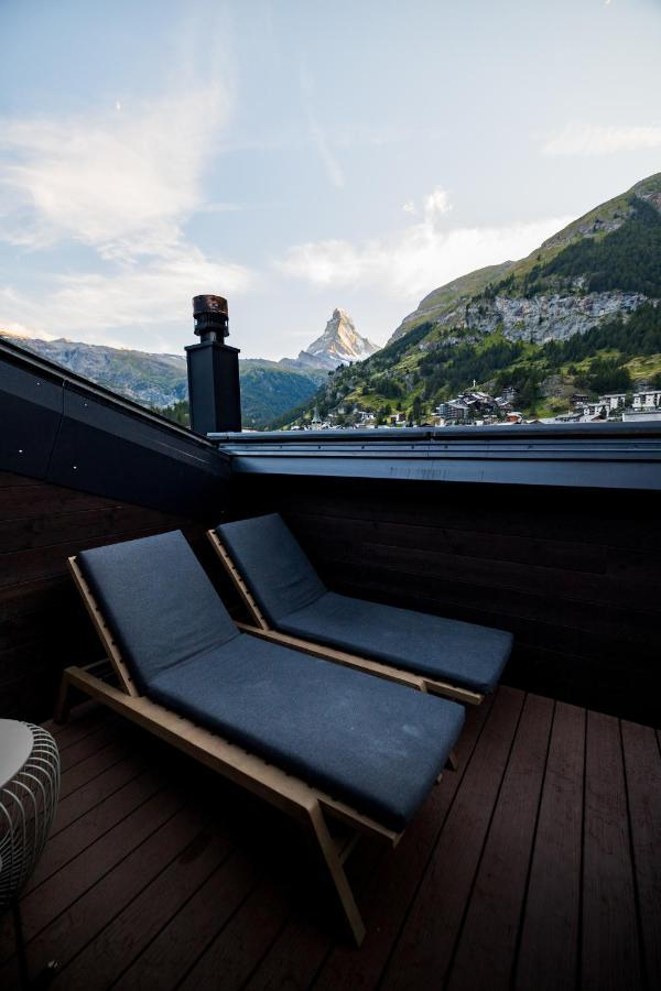 Hotel Zermama Zermatt Bagian luar foto